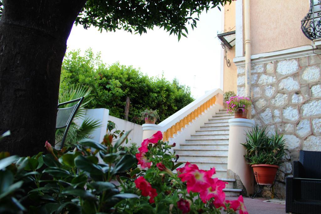ניס Villa Mon Reve Apartements מראה חיצוני תמונה